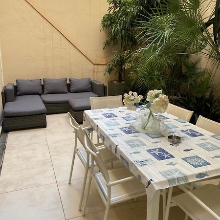 Apartament Vive La Playa Y La Noche De Sitges Aqui Zewnętrze zdjęcie