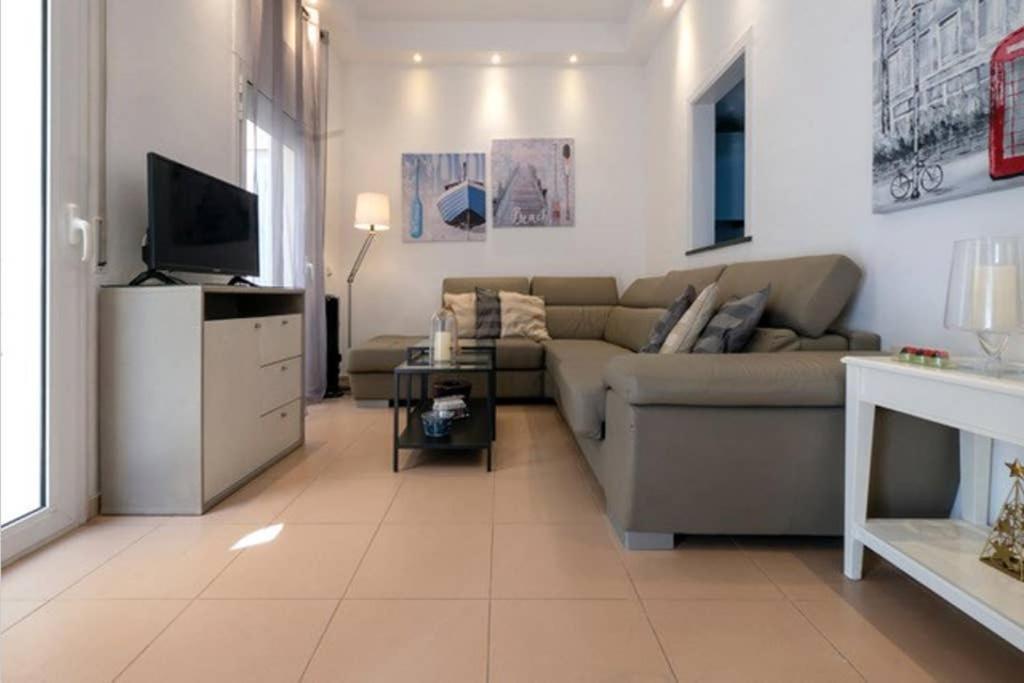 Apartament Vive La Playa Y La Noche De Sitges Aqui Zewnętrze zdjęcie